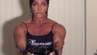 Pectoral Home Workout with Latia Del Riviero