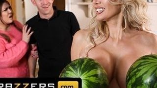 Brazzers - british massive knocker milf Amber Jayne loves meaty schlong