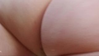 MILF Practices Her Twerking Ellie Rowyn