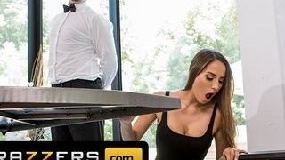 Brazzers - good-sized hooter housewife Desiree Dulce boinks Butler
