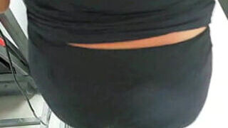 At the gym while tutor was out, my hubby take some pictures and vids - karina and Lucas