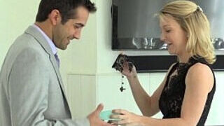 Cougar ultra-cutie creampied