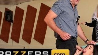Brazzers - Trashy fat titty Valerie Kay pounds the Bachelor
